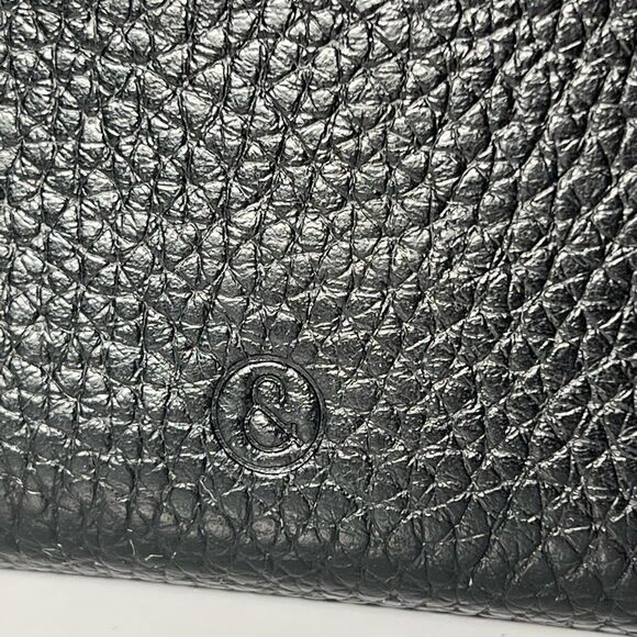 Authentic Treasure & Bond Wallet - Picture 6 of 6